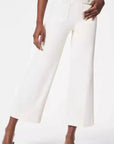 Elegant Wide Leg Women's Jeans with Pockets
