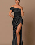 Elegant Off-Shoulder Split Maxi Dress