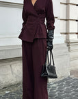 Chic Two-Piece Suit Set in Burgundy