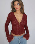 Chic Women's V-Neck Lace Long Sleeve Top