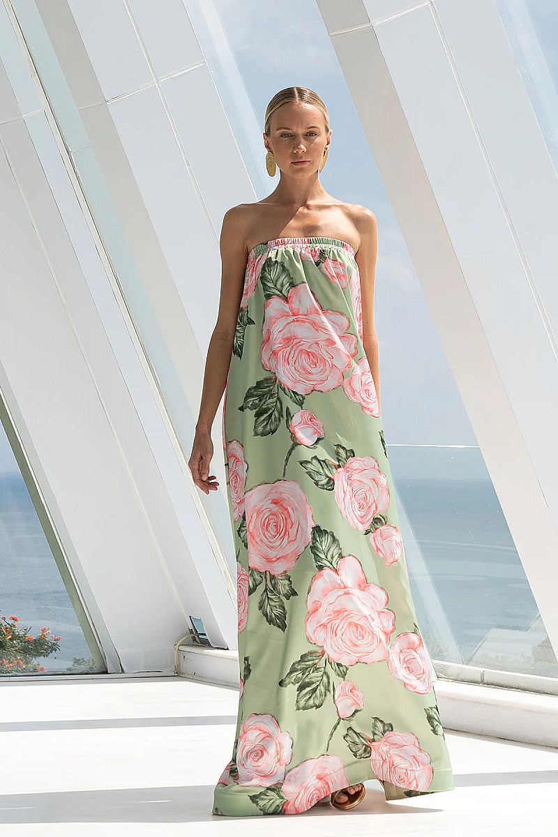 Elegant Strapless A-Line Dress with Back Cutout