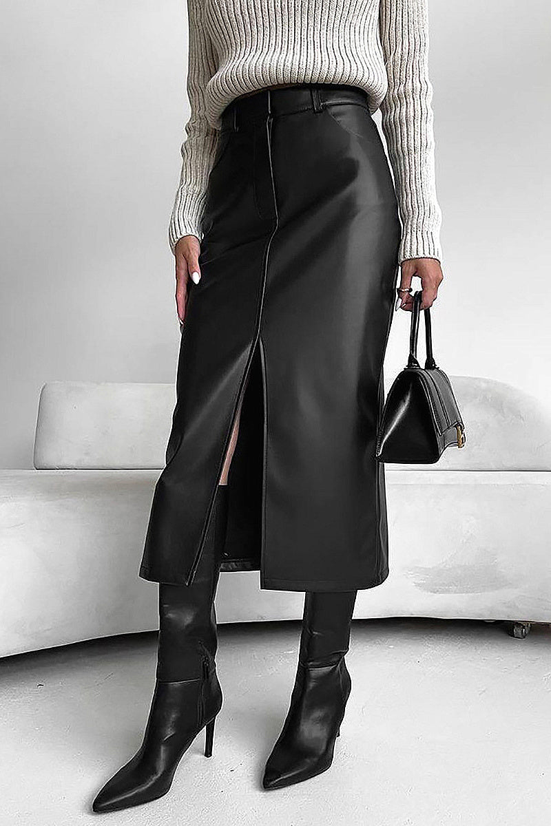 Chic Black Matte Faux Leather Skirt for Women