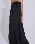 Elegant Strapless A-Line Dress with Back Cutout