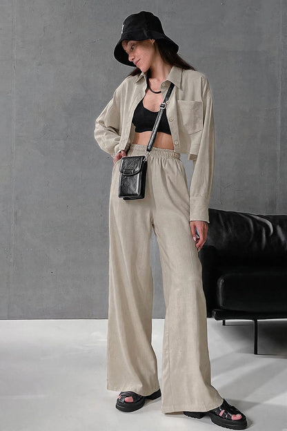Lin Pure Linen Set on model