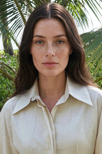 Linéa Linen Relaxed Shirt on model