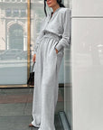 Chic Gray Hooded Sweatshirt and Pants Set