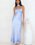 Elegant Strapless Satin Dress with Two-Way Design