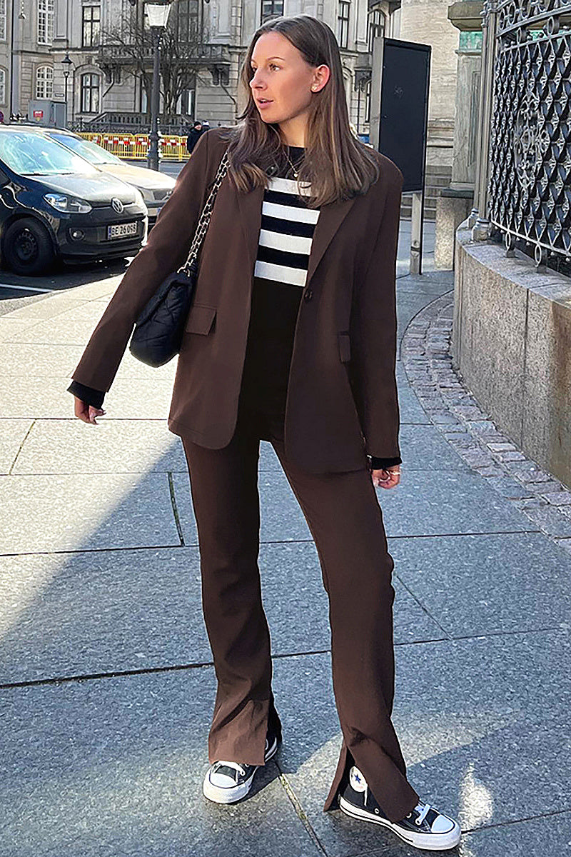 Stylish Women's Blazer for Commuting