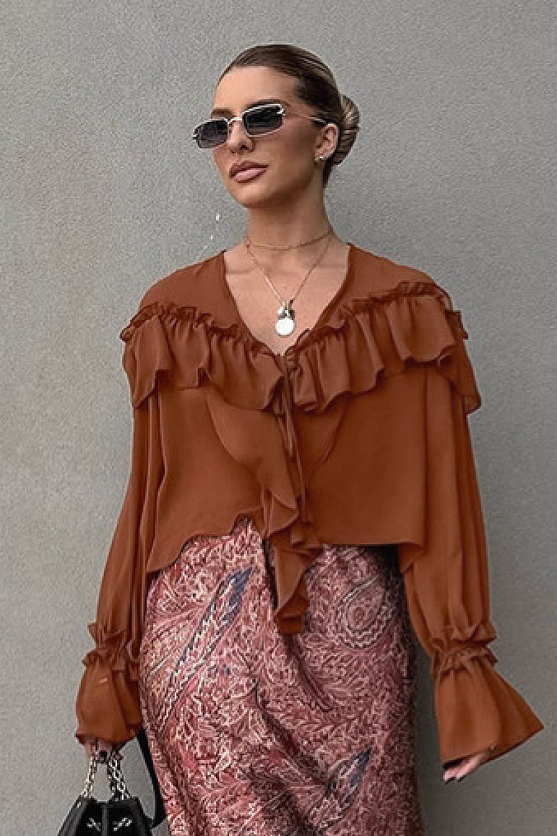 Chic Women's Flare Sleeve Chiffon Top