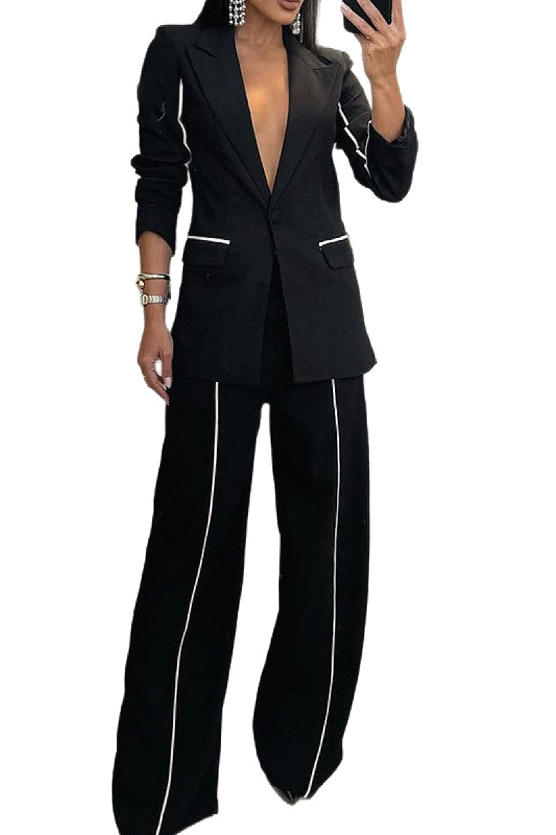 Elegant Women's Blazer and Trousers Set