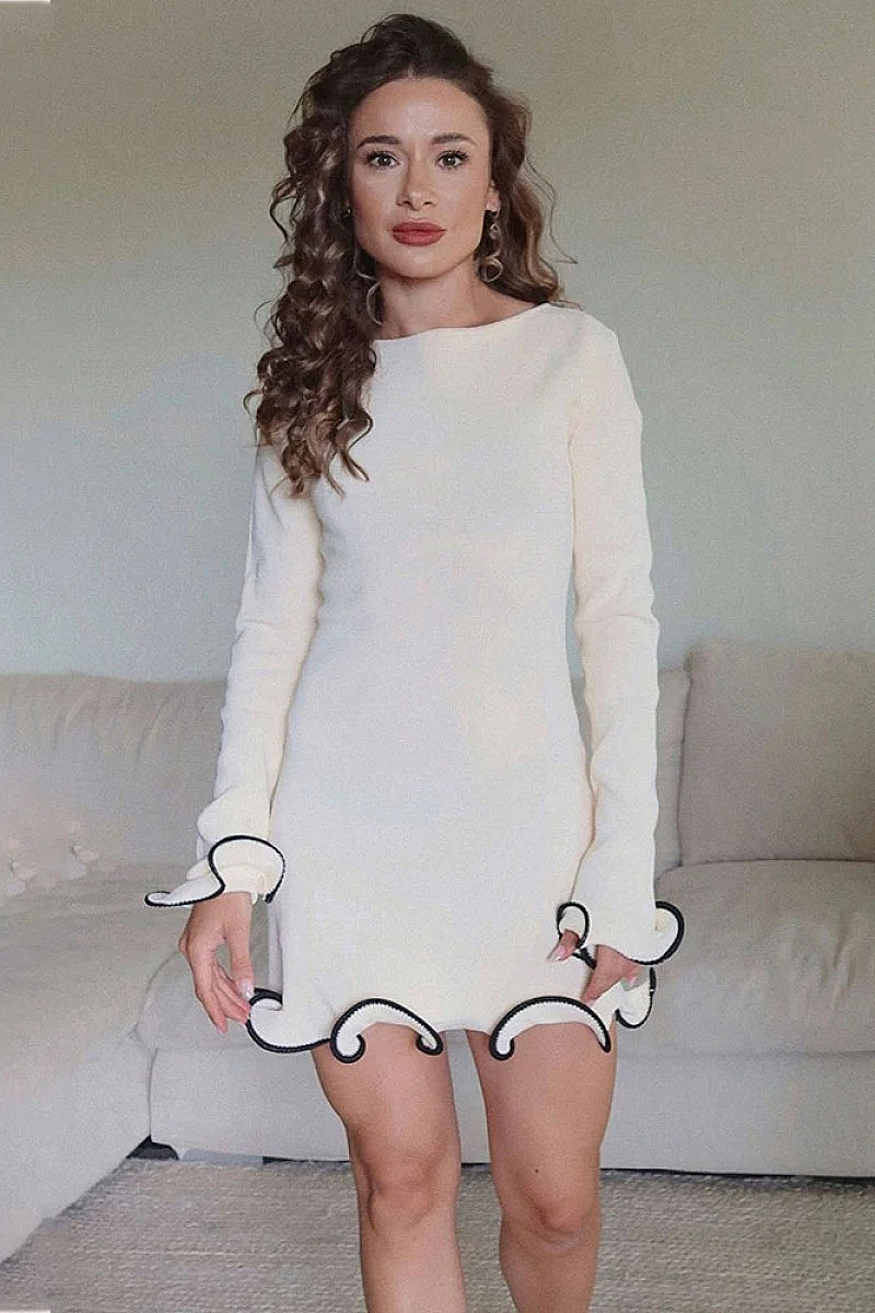 Elegant Ruffled Hem Long Sleeve Knit Dress