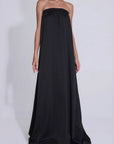 Elegant Strapless A-Line Dress with Back Cutout