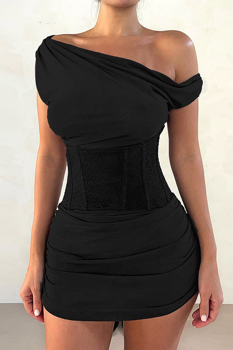 Sexy Lace Bodycon Mini Dress with Asymmetrical Shoulder