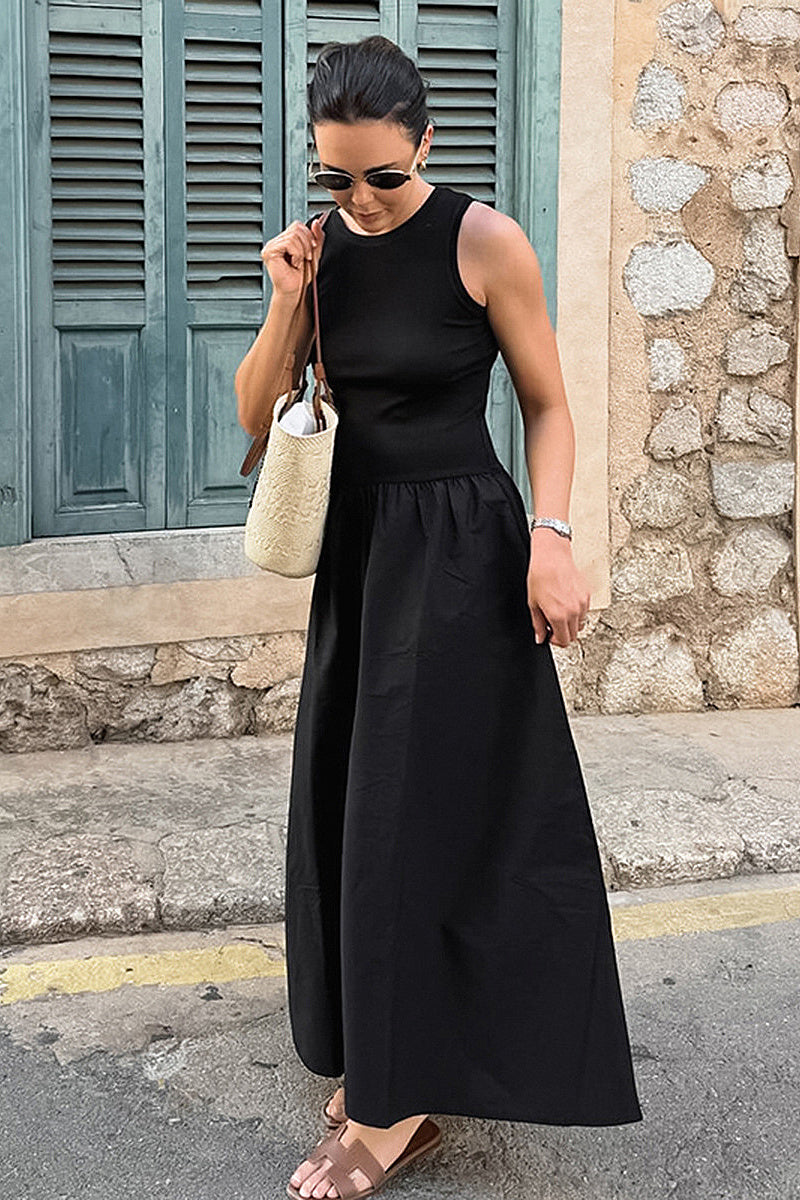 Vintage Inspired Little Black Dress for Spring
