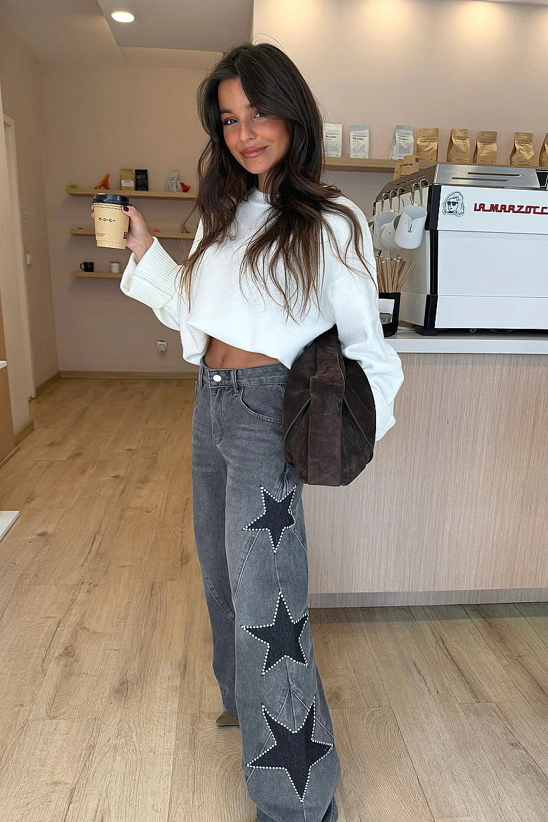Fashionable Loose Straight Leg Jeans for Women