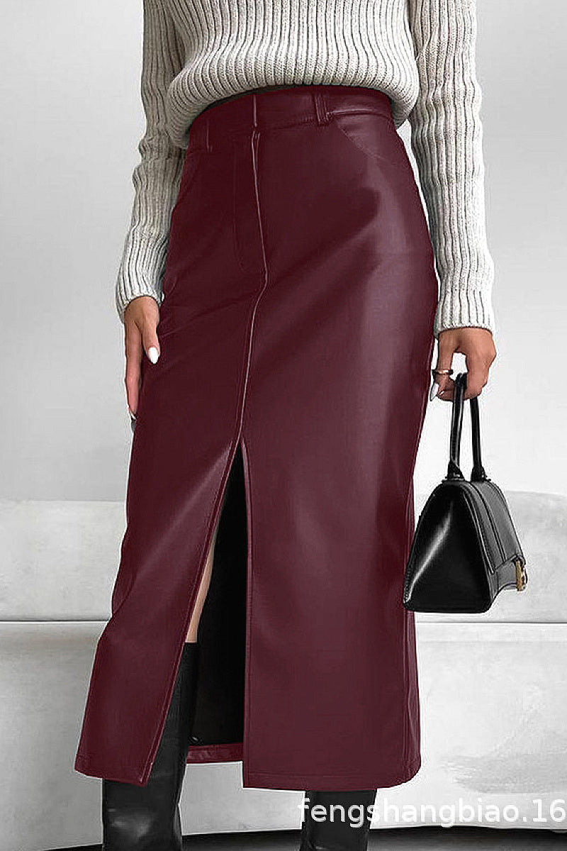 Chic Black Matte Faux Leather Skirt for Women