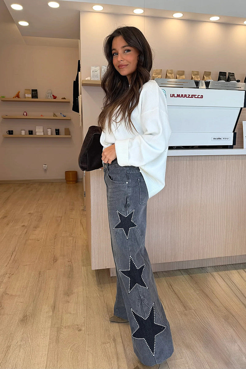 Fashionable Loose Straight Leg Jeans for Women