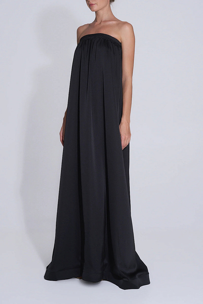 Elegant Strapless A-Line Dress with Back Cutout