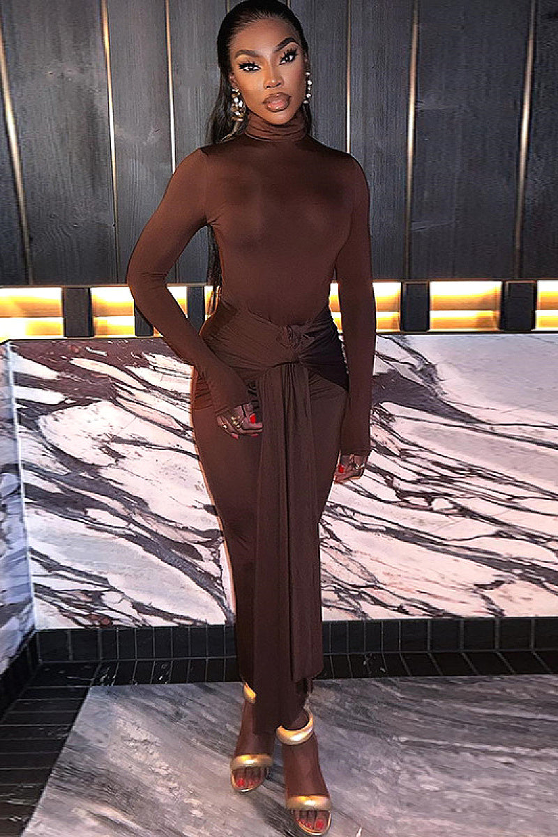 Elegant Long Sleeve Round Neck Dress